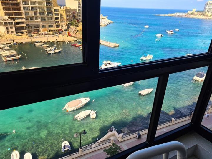 Spinola Bay Sea Front Apt 6 سانت جوليان المظهر الخارجي الصورة