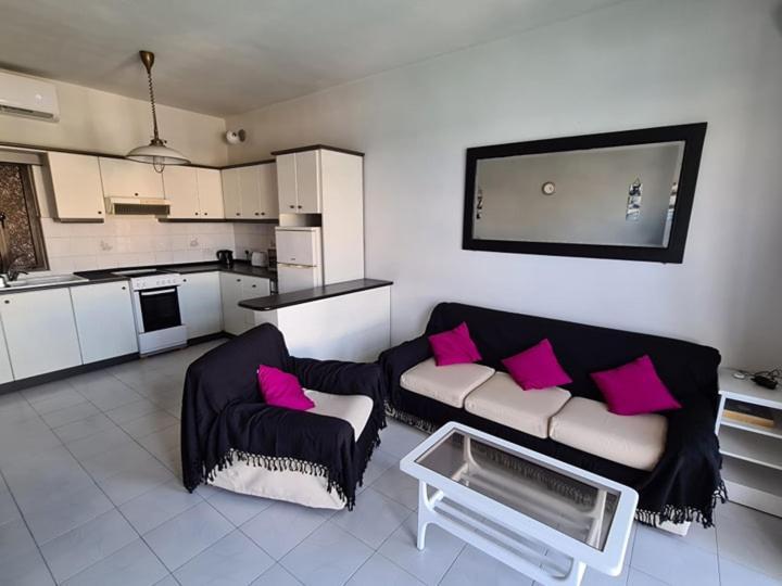 Spinola Bay Sea Front Apt 6 سانت جوليان المظهر الخارجي الصورة